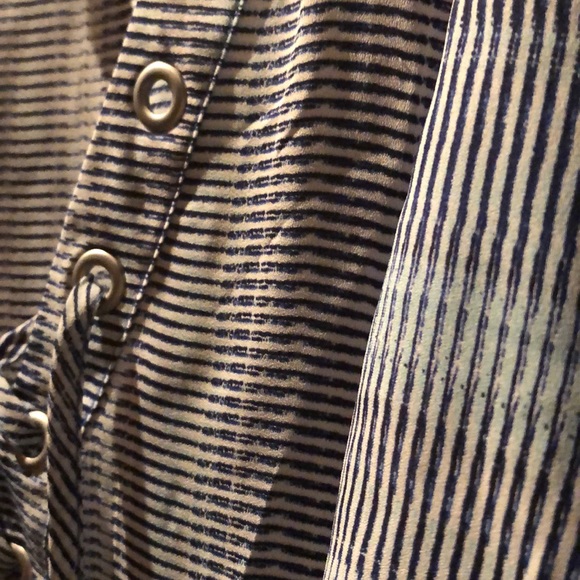 Short sleeve top - Picture 4 of 4